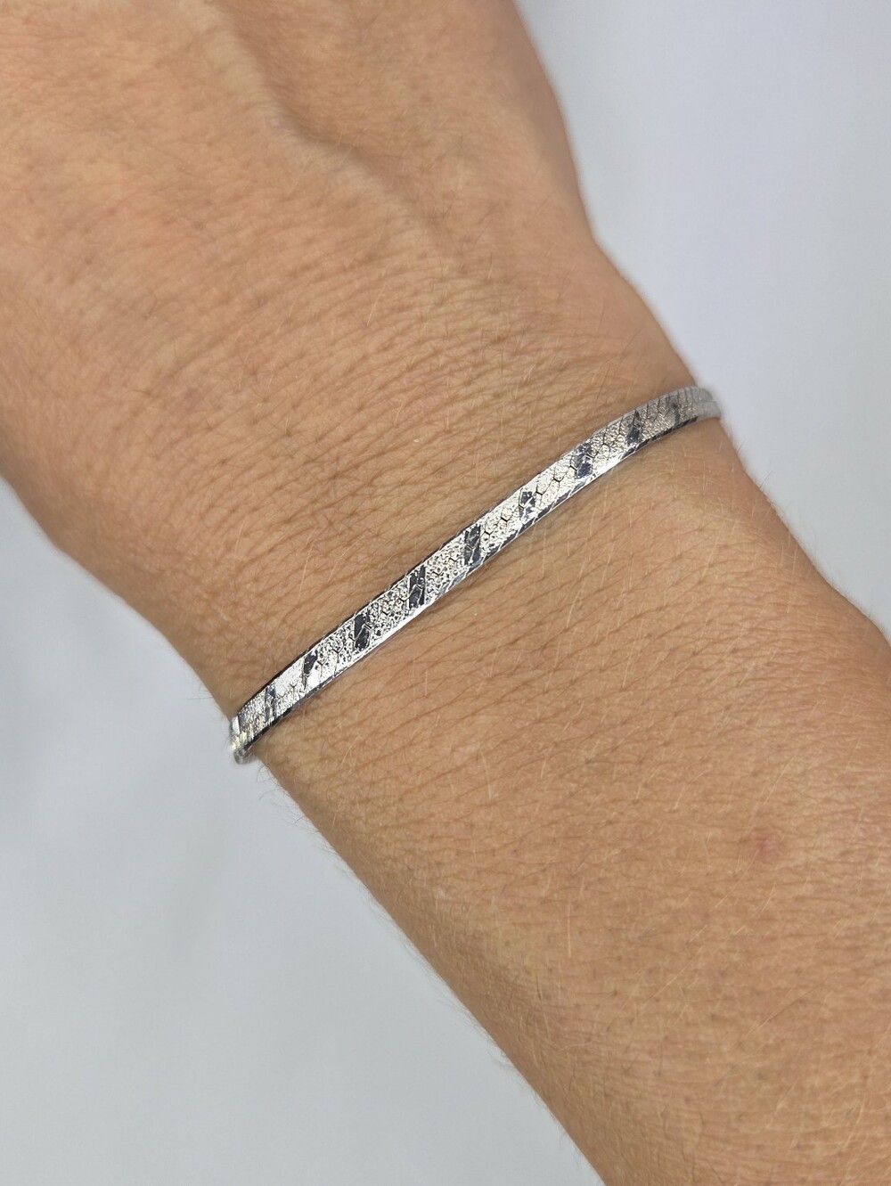 Sterling Silver Textured Slim Bracelet - Silver